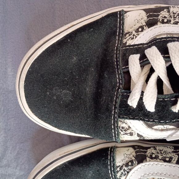 Vans Old School Skulls Black White Sneakers Sz 10.5 Glow in the Dark - Picture 15 of 16